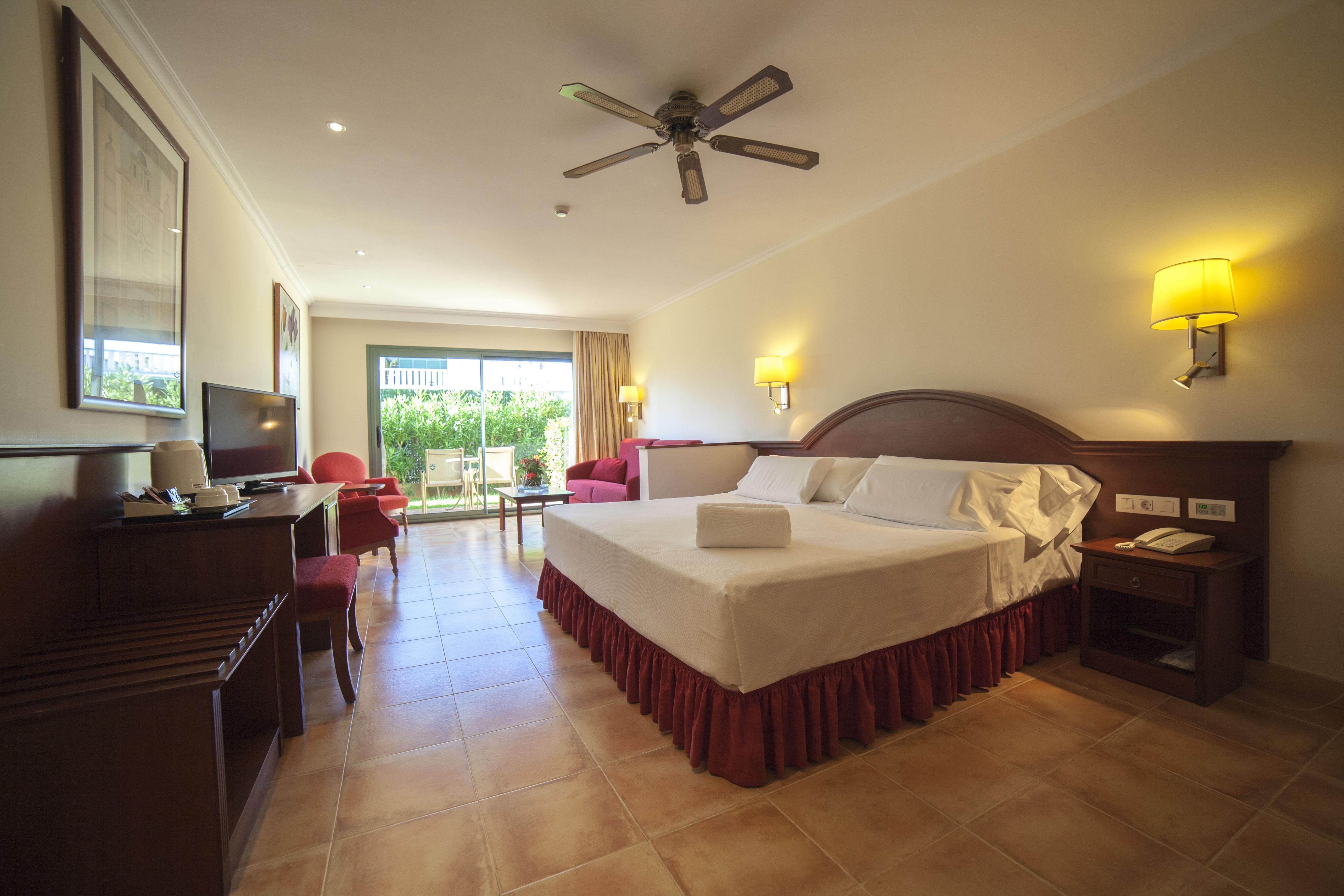 Valentin Menorca Star Hotel Cala en Bosc Eksteriør billede